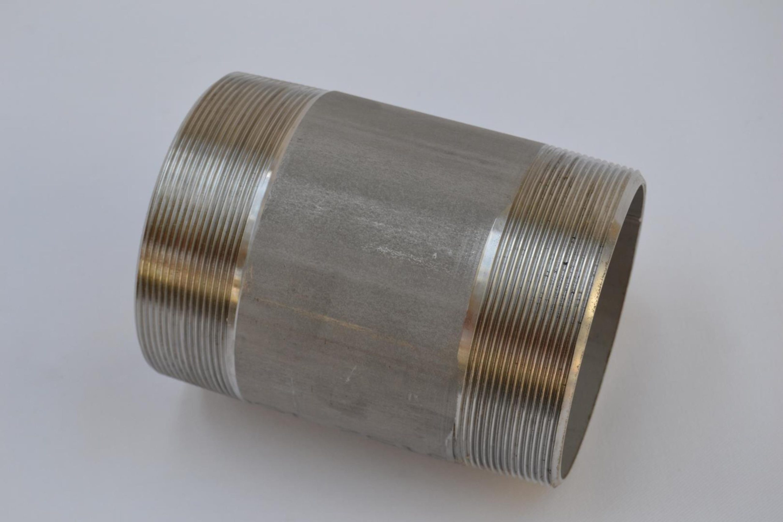 Threaded coil