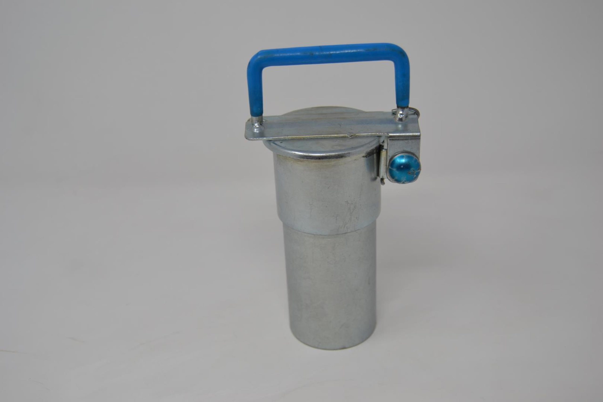 Eurac suction valve fitting